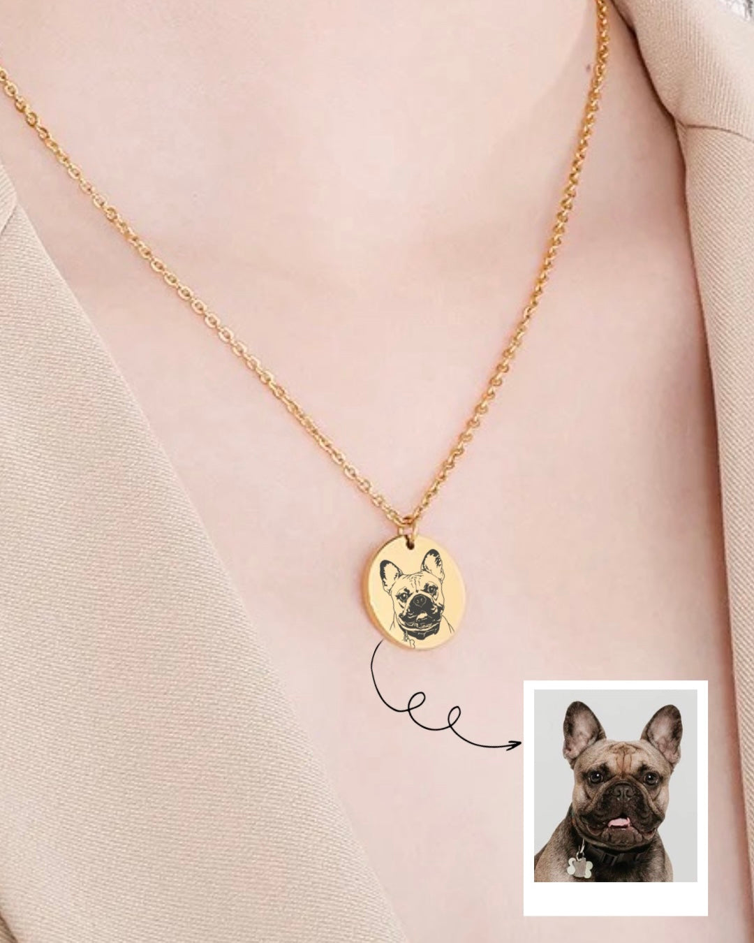 Collar con ilustración