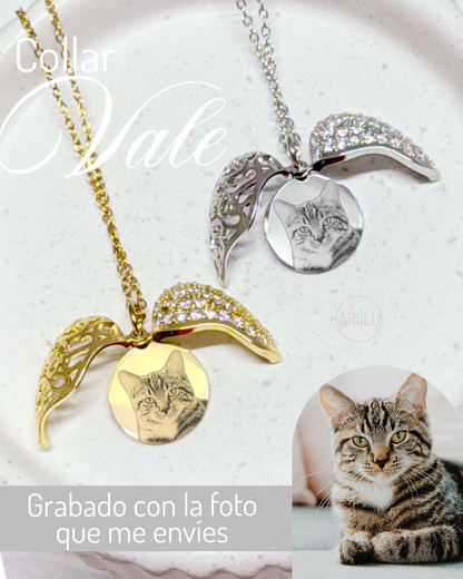 Collar corazón con Alas Vale